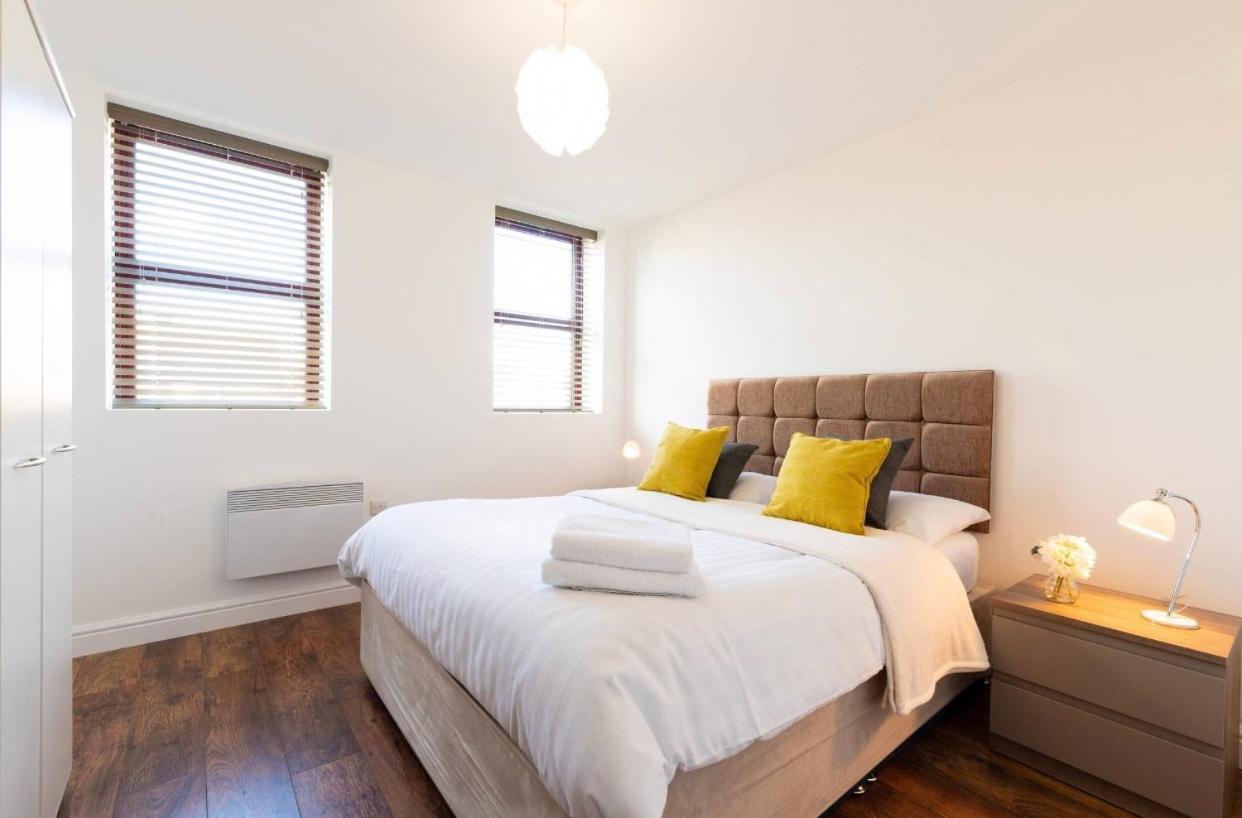 City By Elegance Living Apartment Peterborough