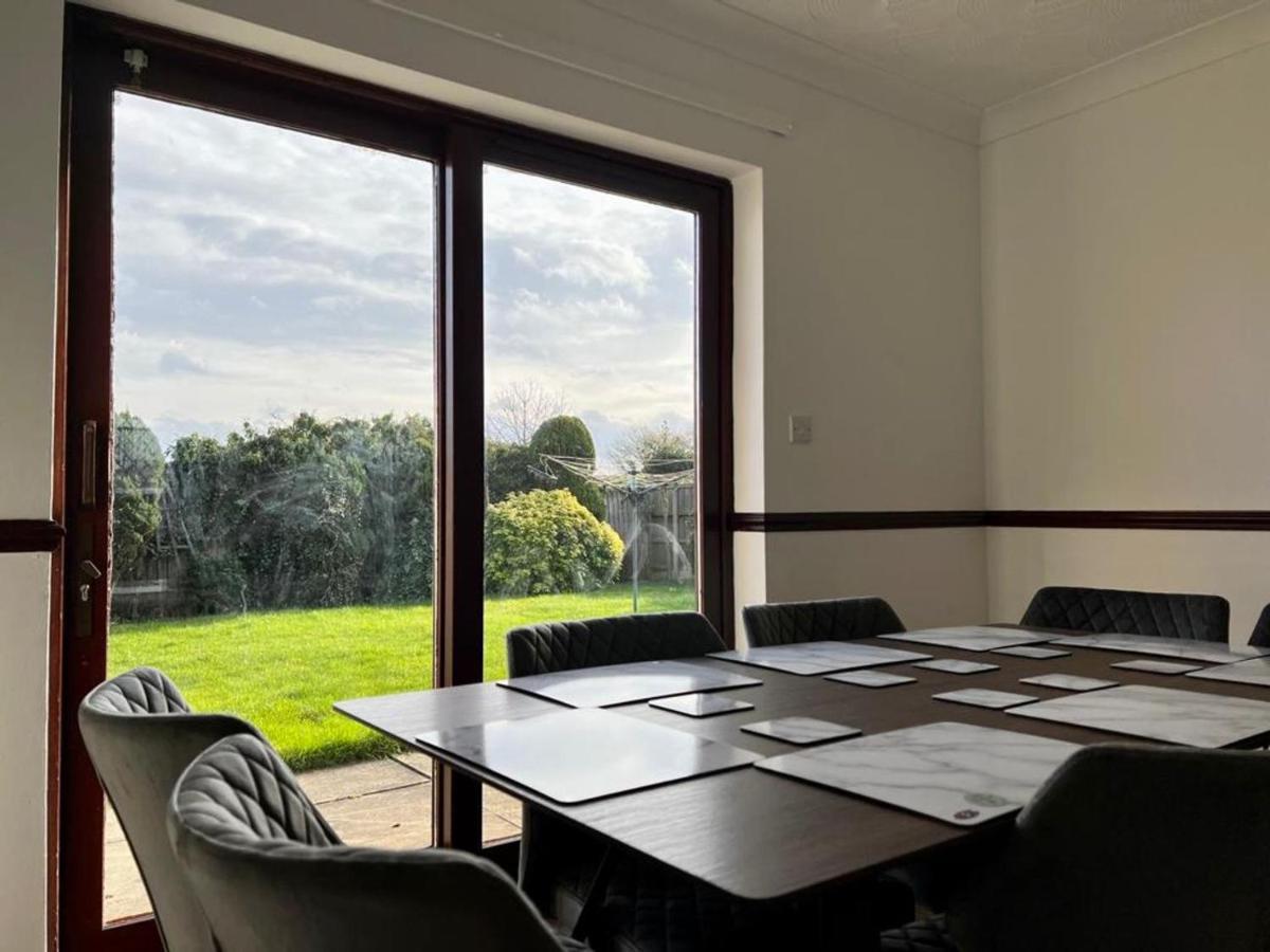 The Deja View House By Incredible Peterborough