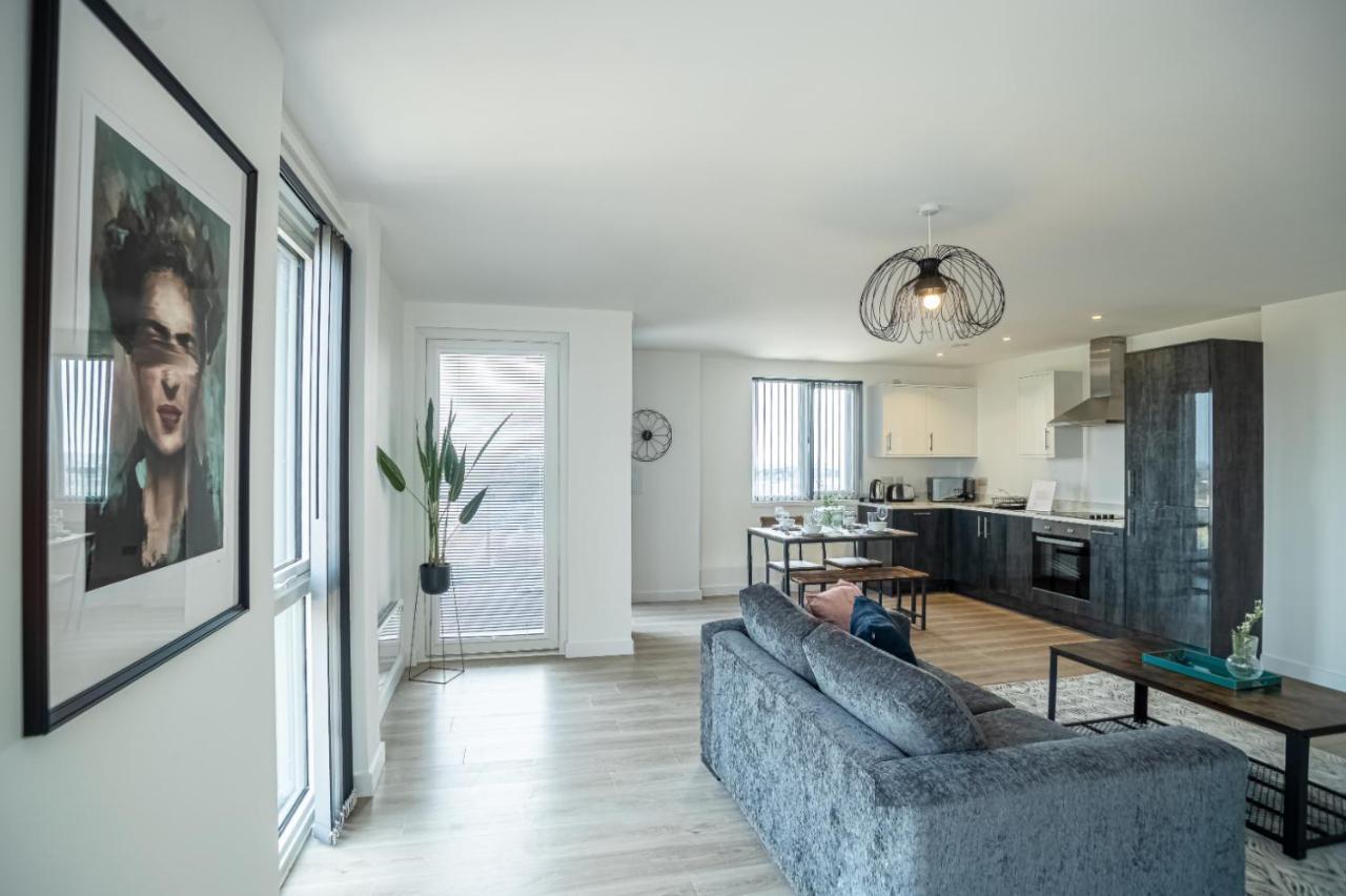 Apartment Luxe Penthouse - Centre - Free Parking-gym-cinema