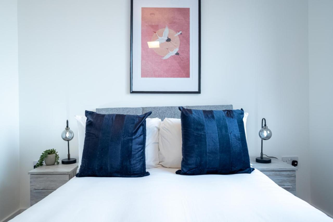 Luxe Penthouse - Centre - Free Parking-gym-cinema * Peterborough