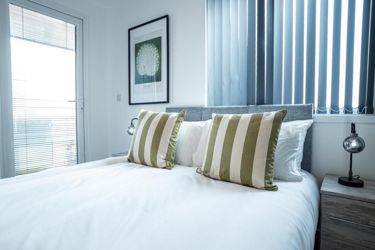Luxe Penthouse - Centre - Free Parking-gym-cinema Peterborough