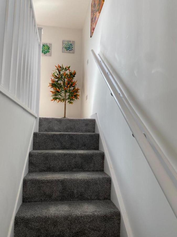Cathedral View Duplex Penthouse: With Parking & Wi-fi * Peterborough