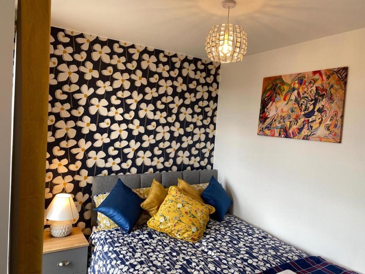 Cathedral View Penthouse: Modern Duplex With Terraces Apartment Peterborough