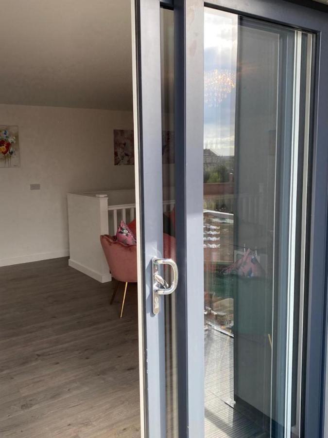 Cathedral View Penthouse: Modern Duplex With Terraces * Peterborough