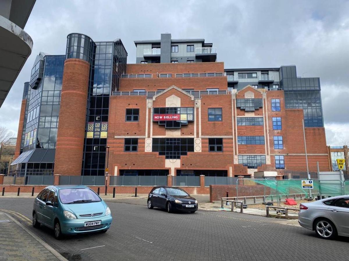 Cathedral View Penthouse: Modern Duplex With Terraces * Peterborough