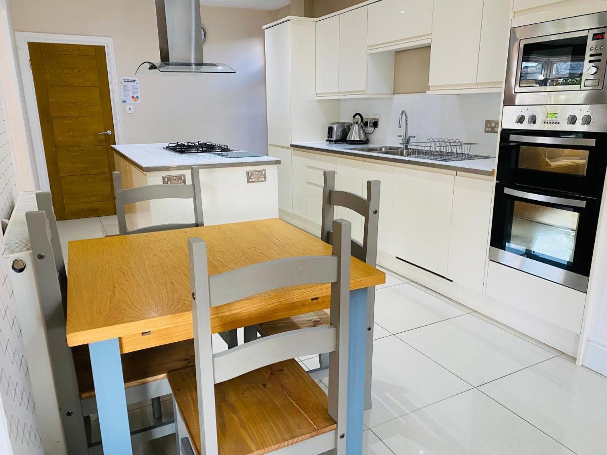 Mayors House Ideal For Groups & Business * Peterborough