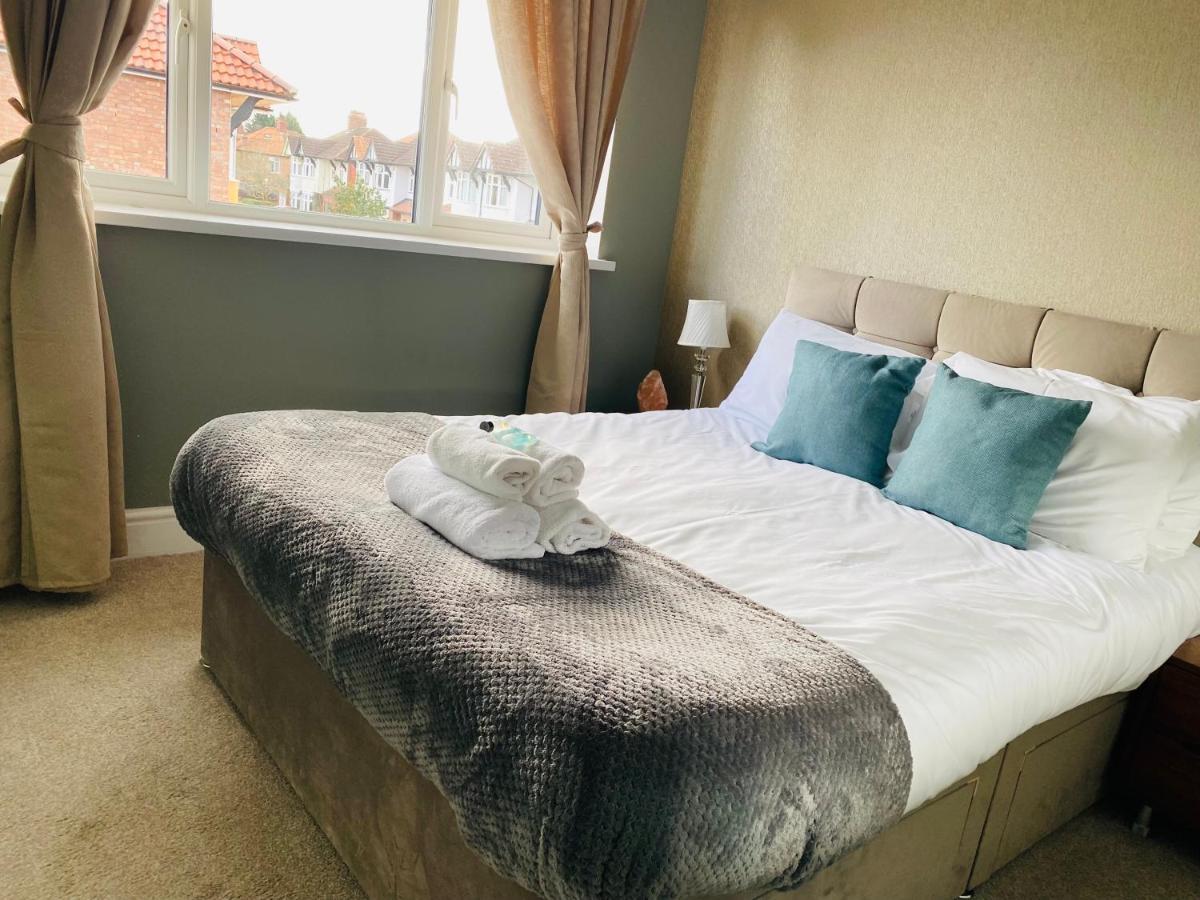Mayors House Ideal For Groups & Business Holiday home Peterborough