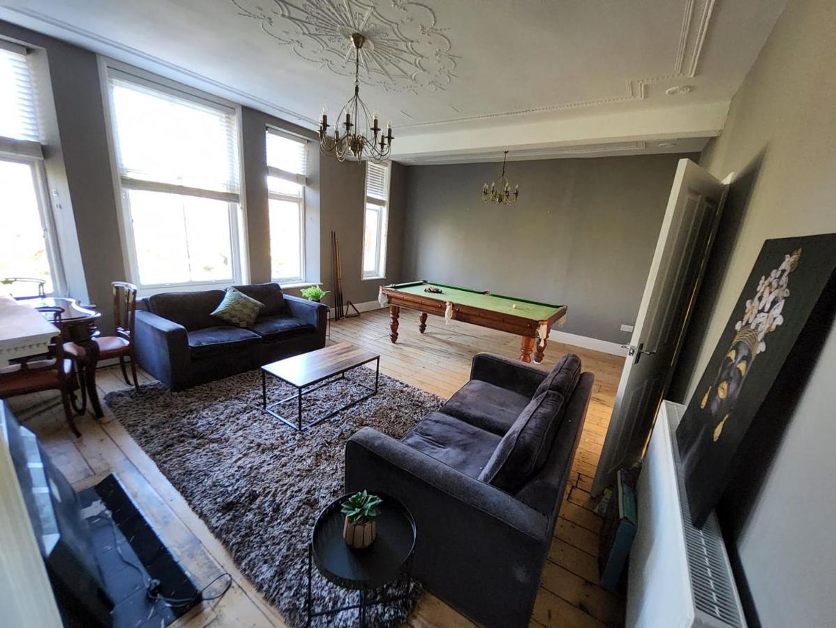 3 Bedroom 3 Doubles 1 Sofabed * Peterborough