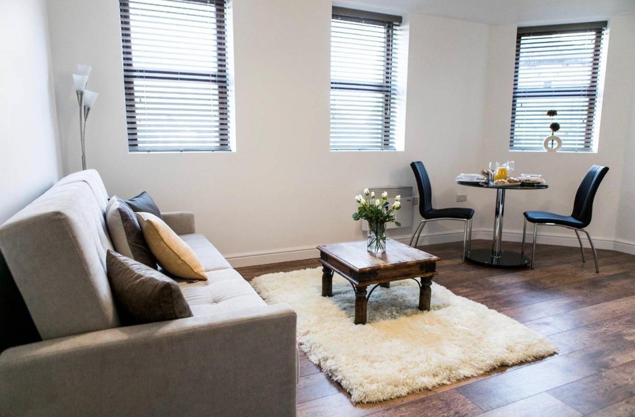 City By Elegance Living *