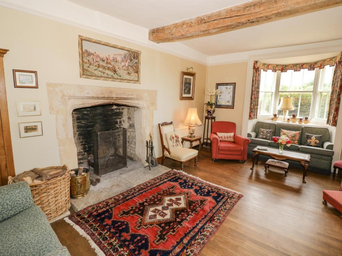 Glapthorn Manor *