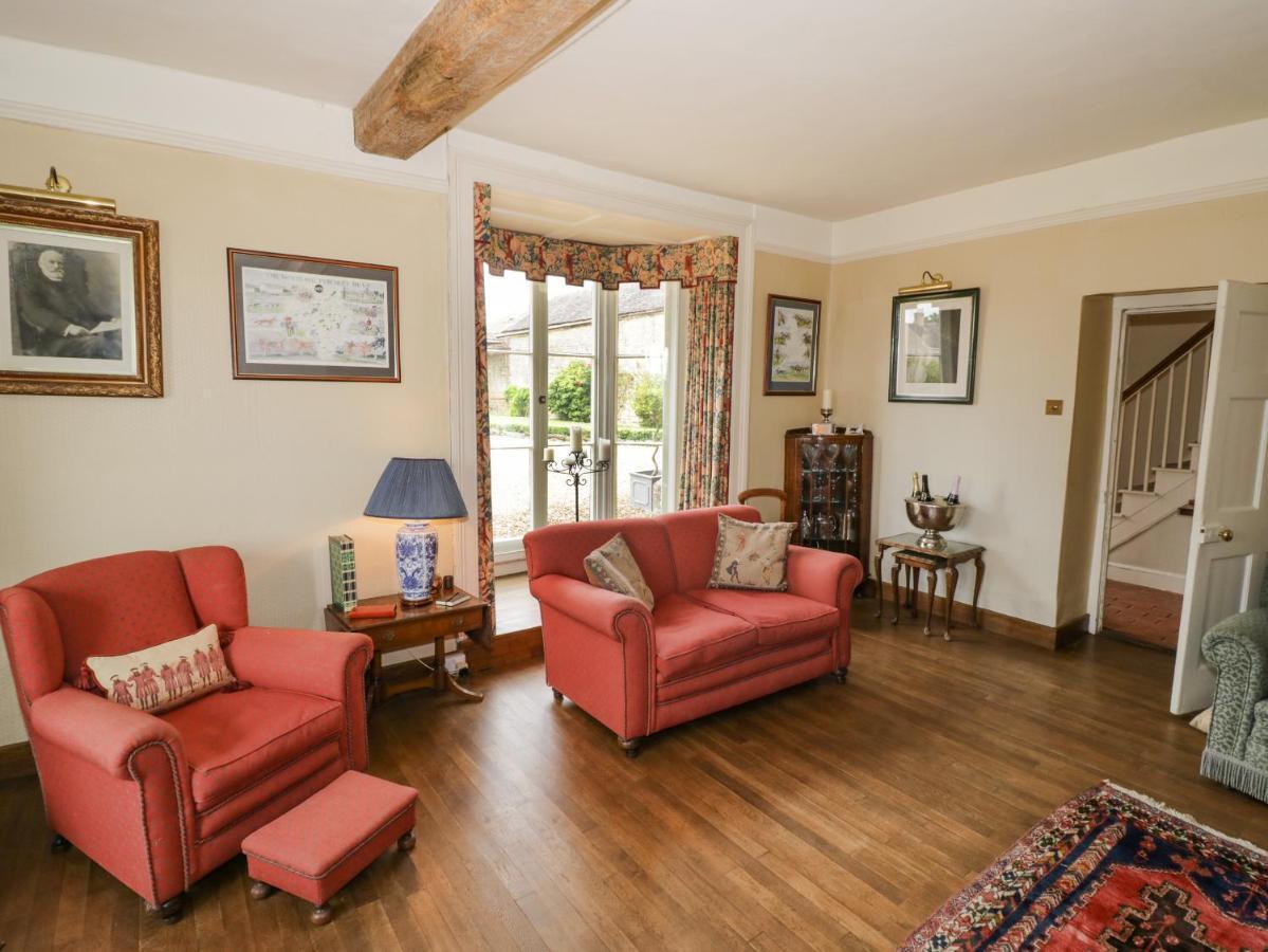 Glapthorn Manor Holiday home *
