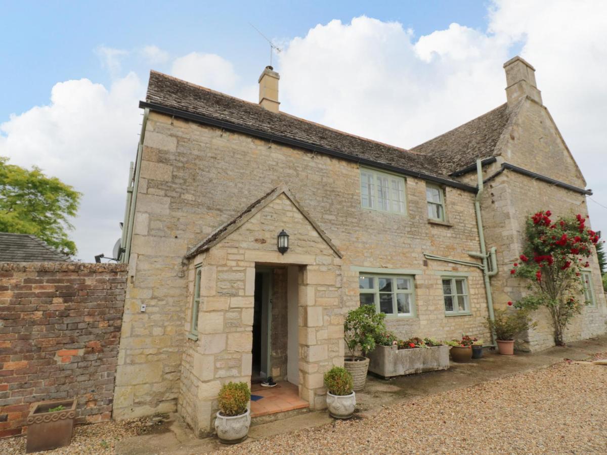 Holiday home Glapthorn Manor