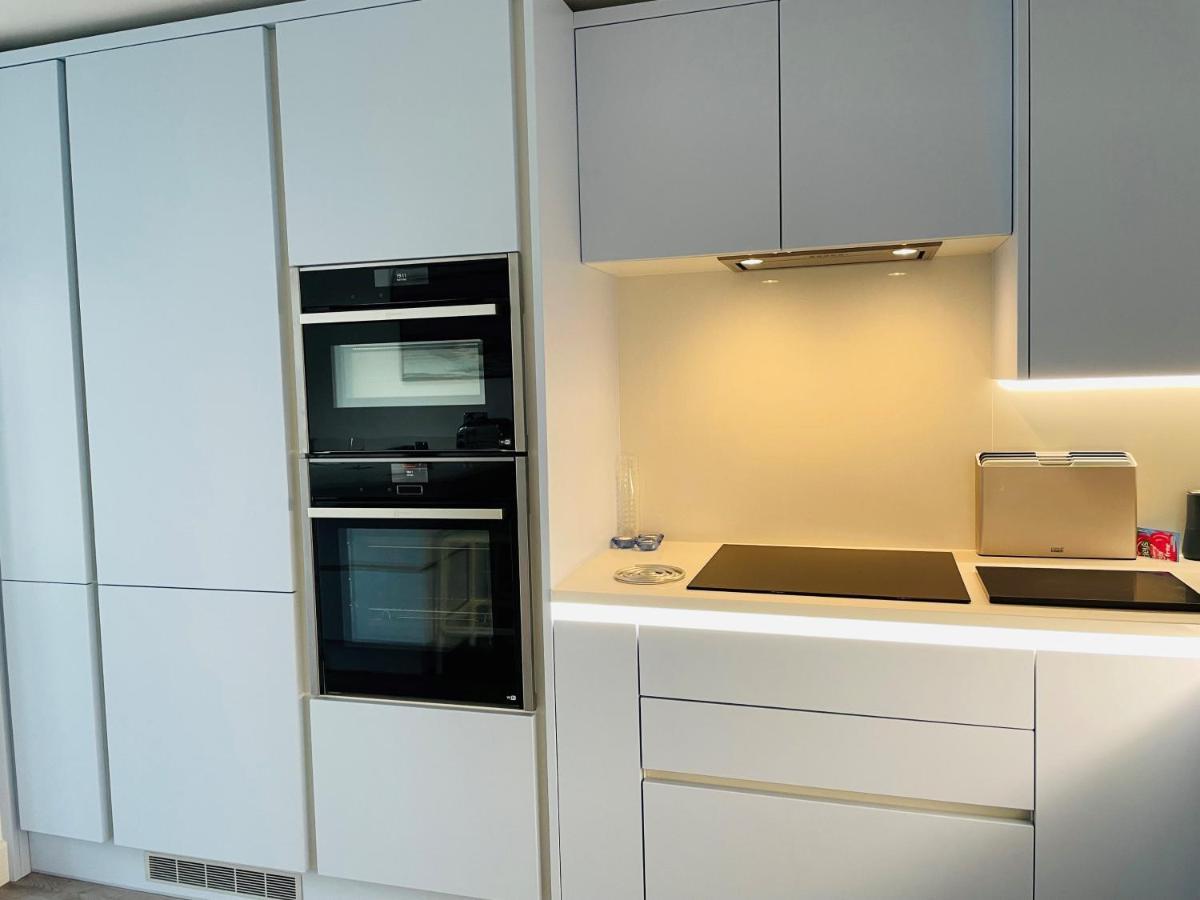 Hampton Vale, Lakeside Large Double Bedroom With Own Bathroom Peterborough