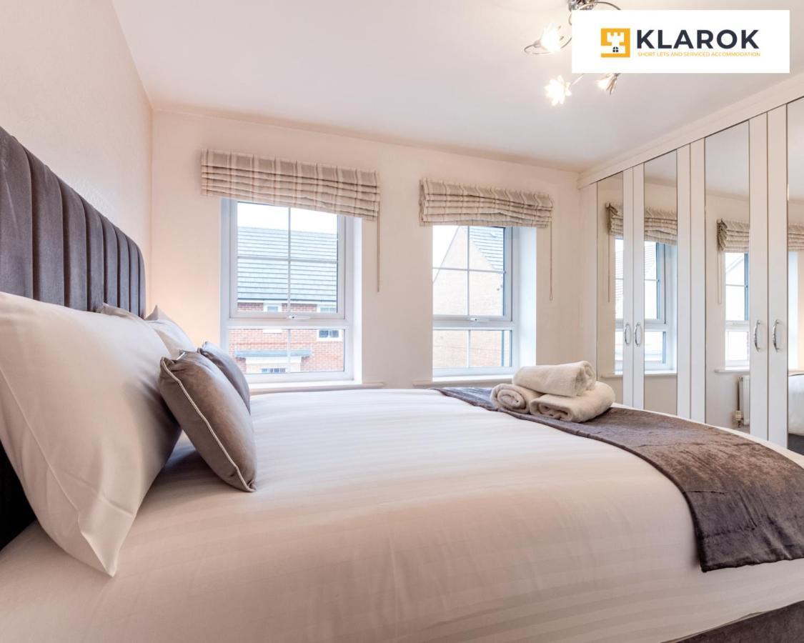 Klarok's Long-stay Lodge: 4-bed Retreat With Pool Table * Peterborough