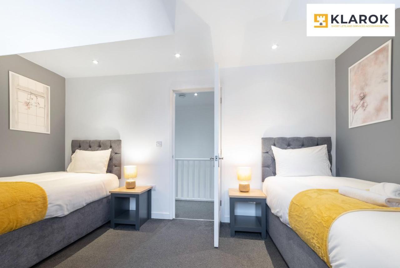 Klarok's Spacious 4-bed Extended