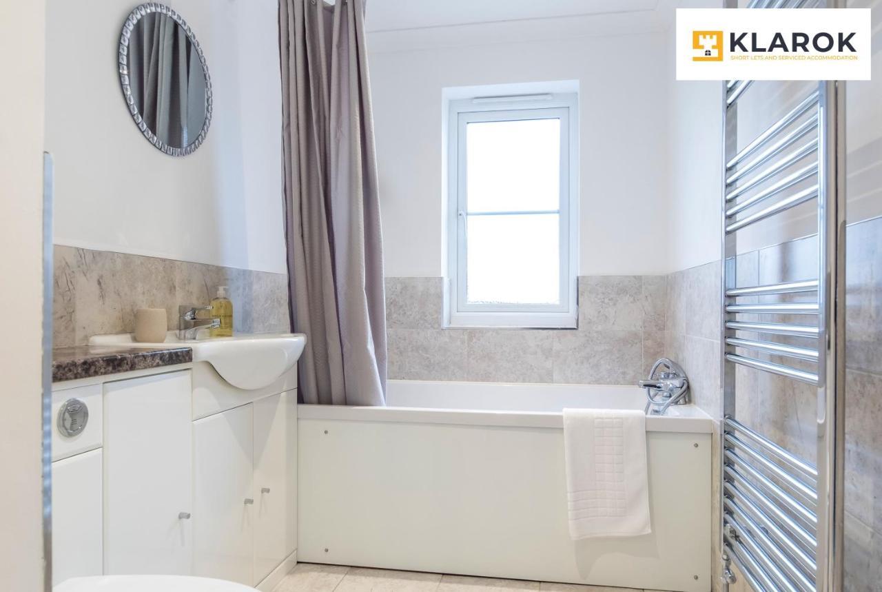 Klarok's Spacious 4-bed Extended *