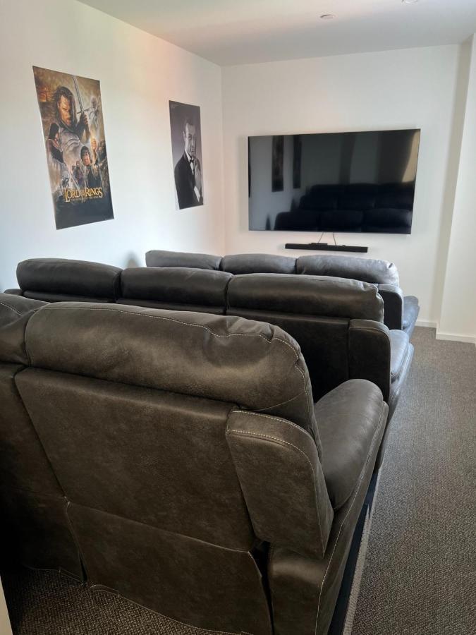Luxe - Heart Of - Free Parking-gym-cinema Apartment *