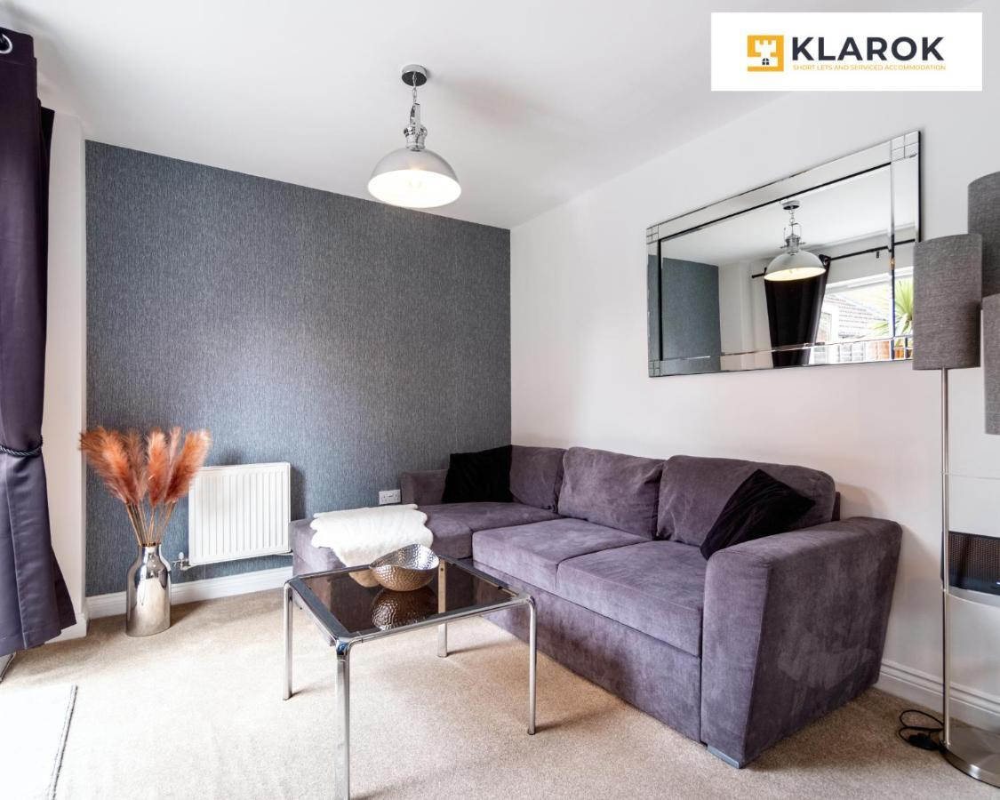 Klarok's Comfy Centre House: Extended With Ps4 & Parking *