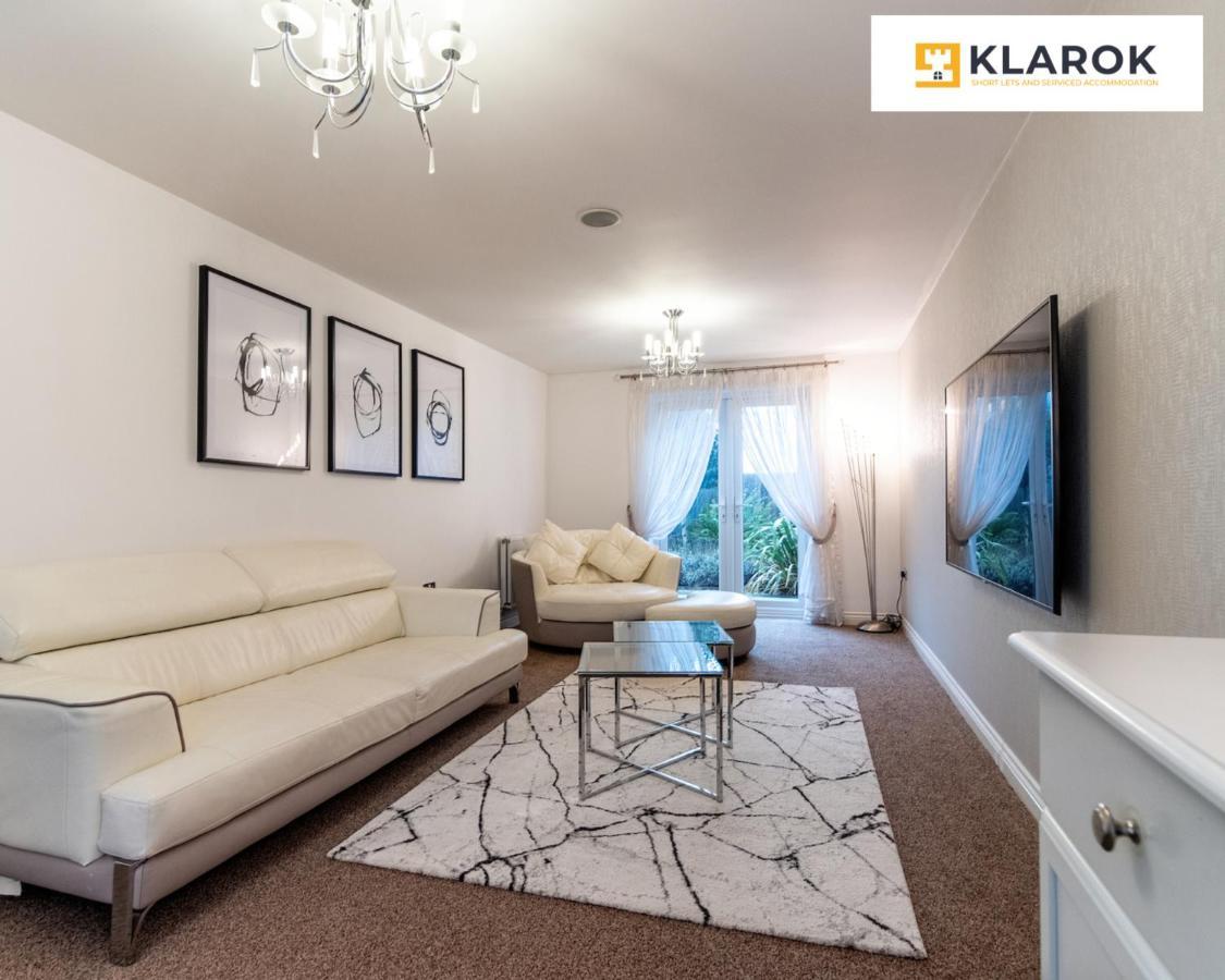 Holiday home Klarok's Long-stay Lodge: 4-bed Retreat With Pool Table Peterborough