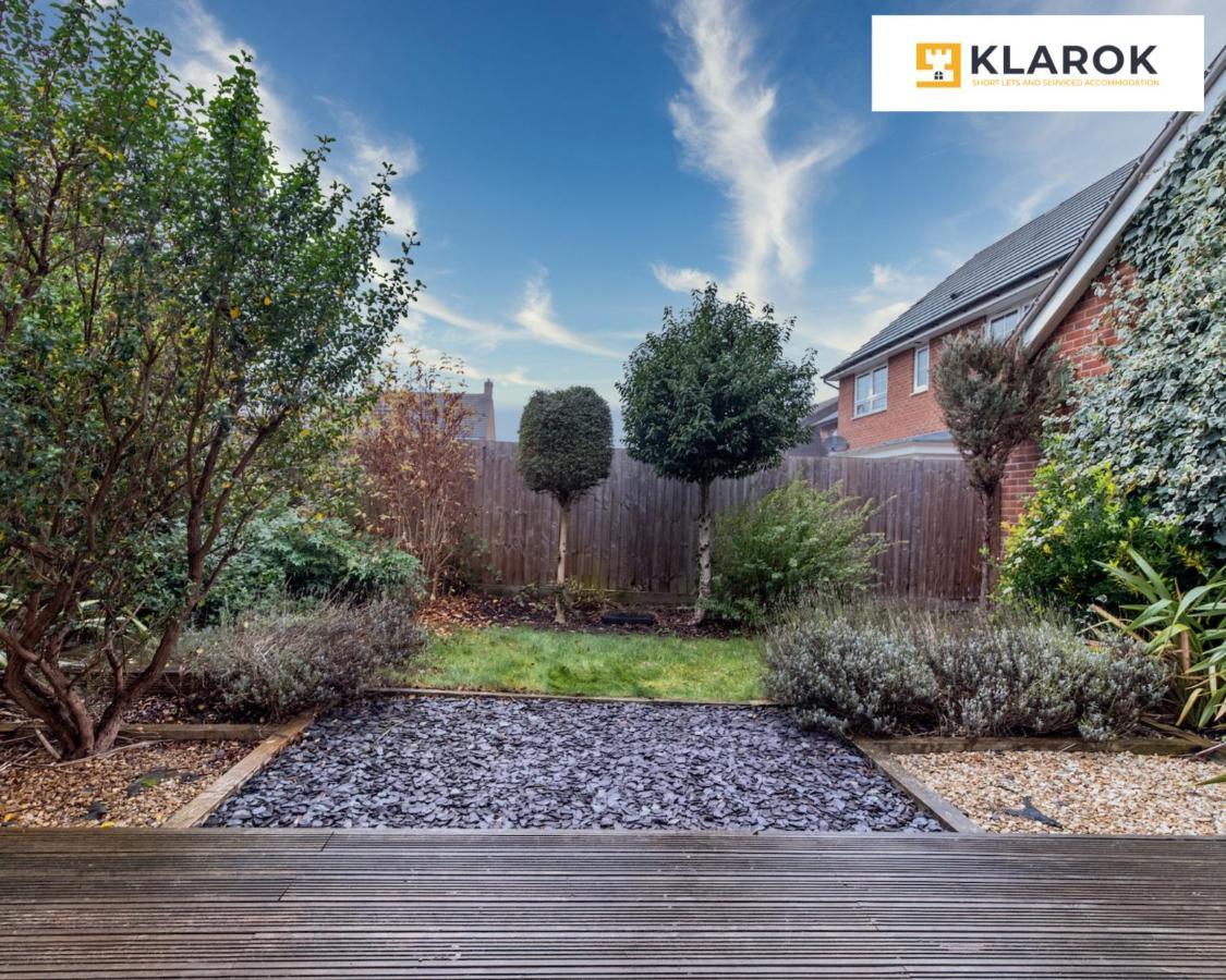 Holiday home Klarok's Long-stay Lodge: 4-bed Retreat With Pool Table *
