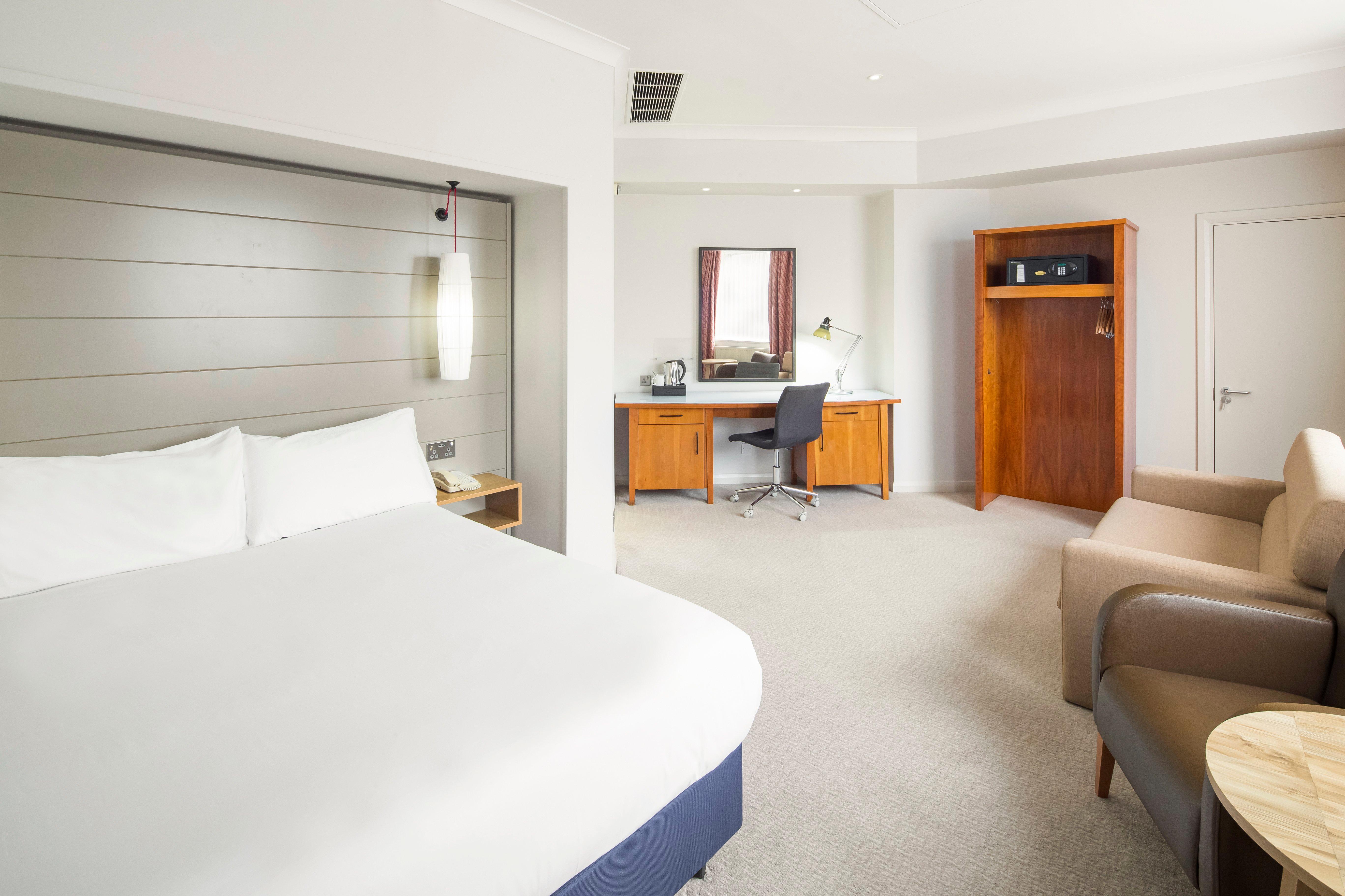 West By Ihg Hotel 4*