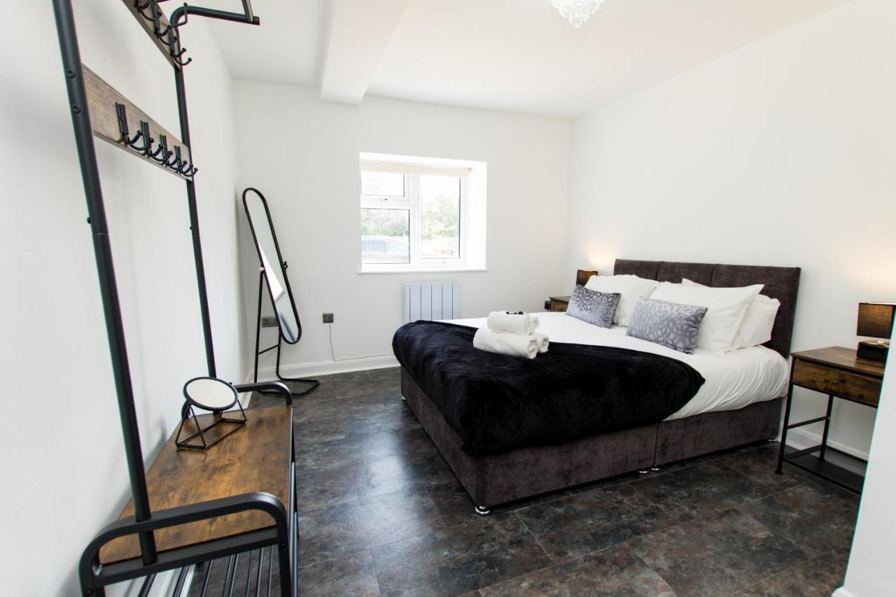K - Flat 114 Fulbridge Road Apartment