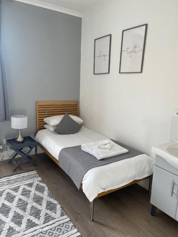 Guest house Aragon House Peterborough
