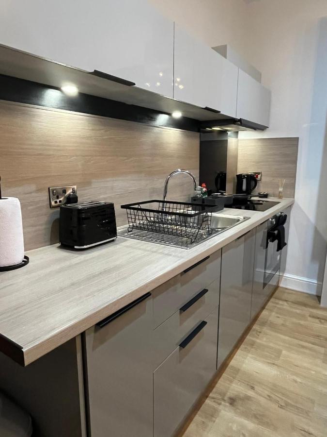 Apartment Perfect 1 Bed - With Parking, Wifi, Tv, Desk Peterborough