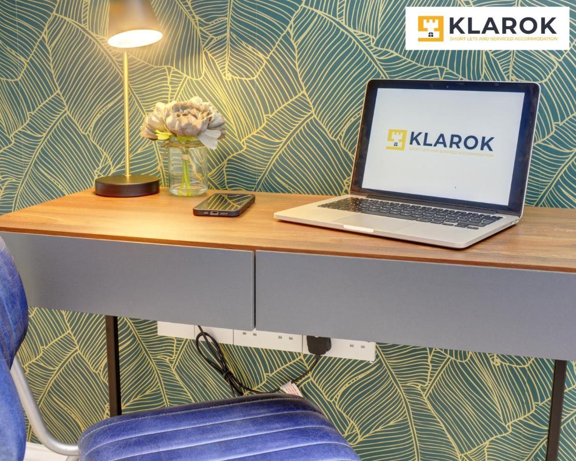 Holiday home Large 4 Bedroom Semi-detached House Sleeps 7 By Klarok Short Lets & Serviced