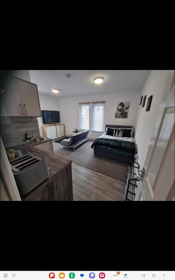 Centre Studio Apartment Peterborough