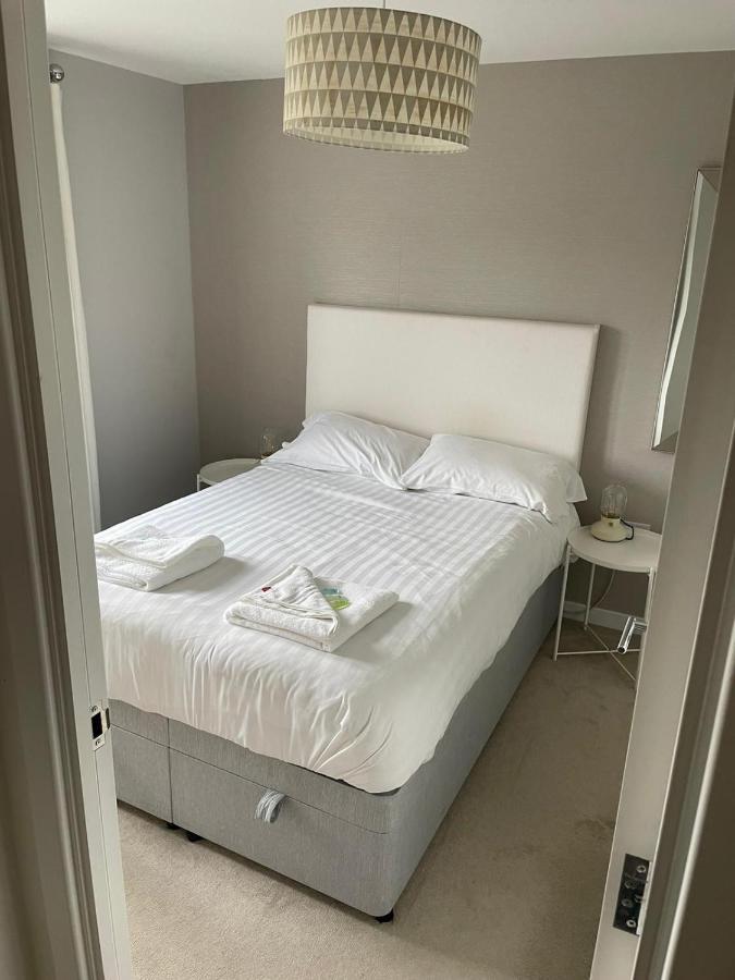 The Townhouse @thorpe Road Holiday home Peterborough