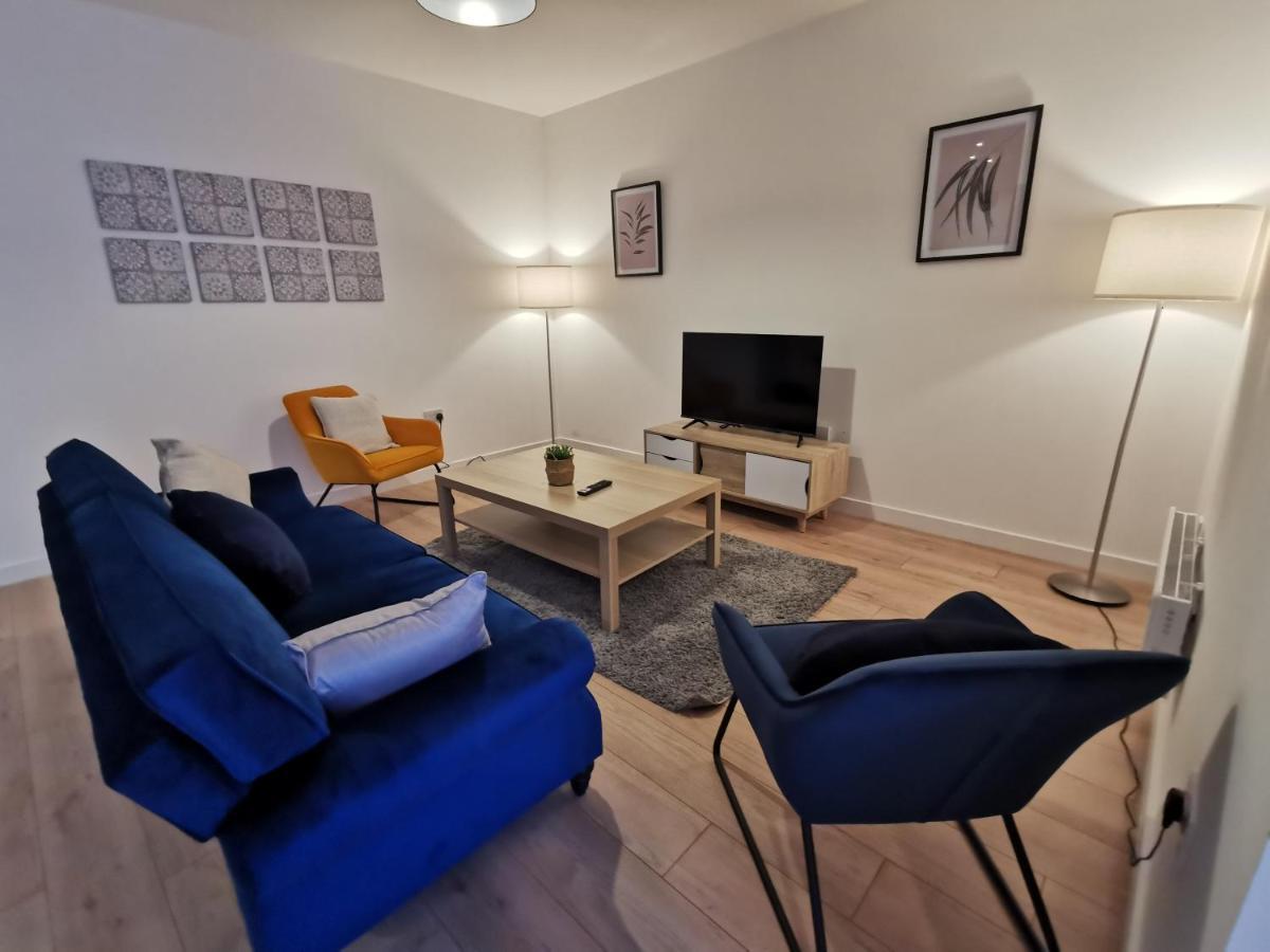 107 Bayard Apartments- Ground Floor With Outdoor Garden Area * Peterborough