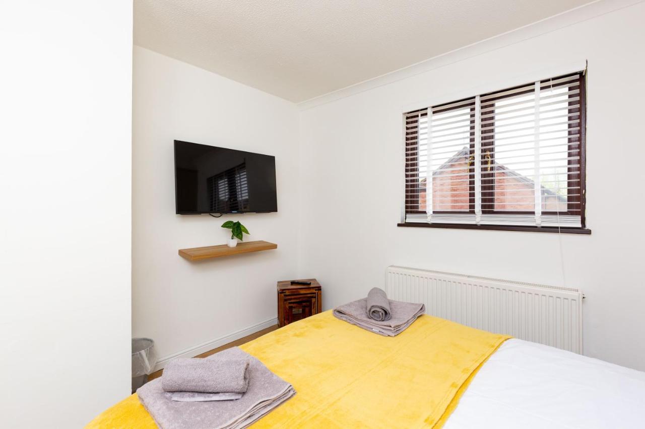 Apartment Great Location Free Parking Contractor Leisure Peterborough