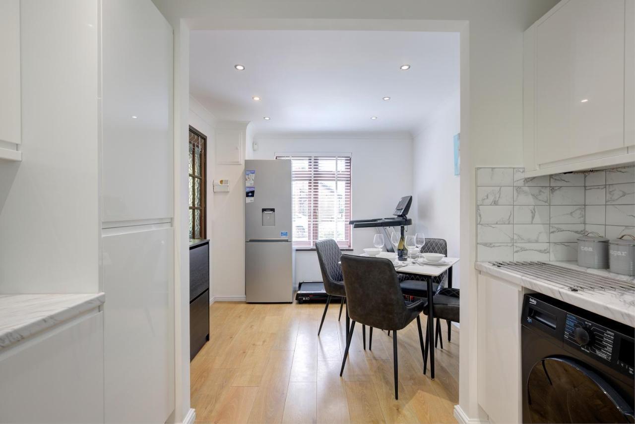 Apartment Great Location Free Parking Contractor Leisure Peterborough