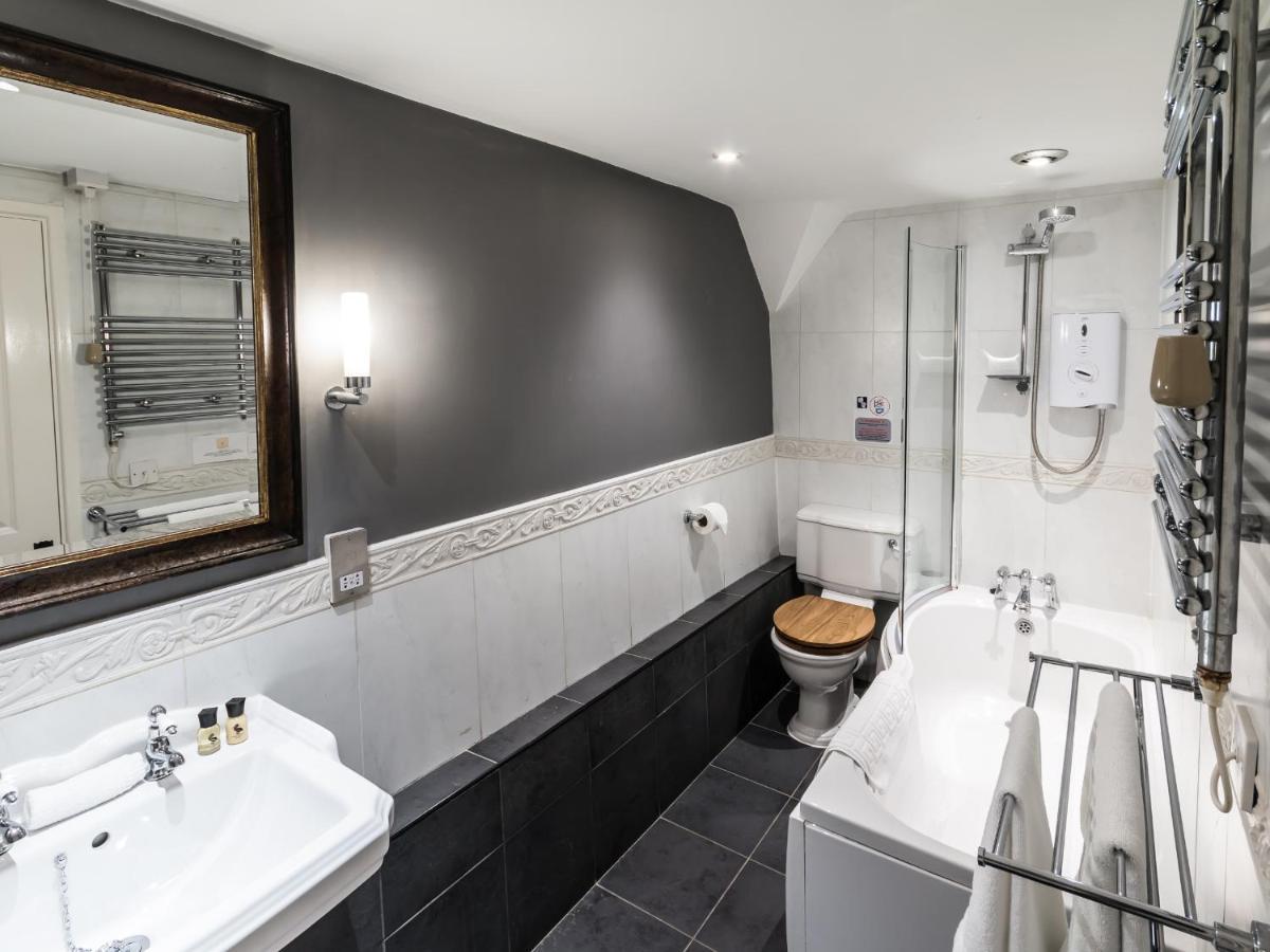 The Crown 5* Peterborough