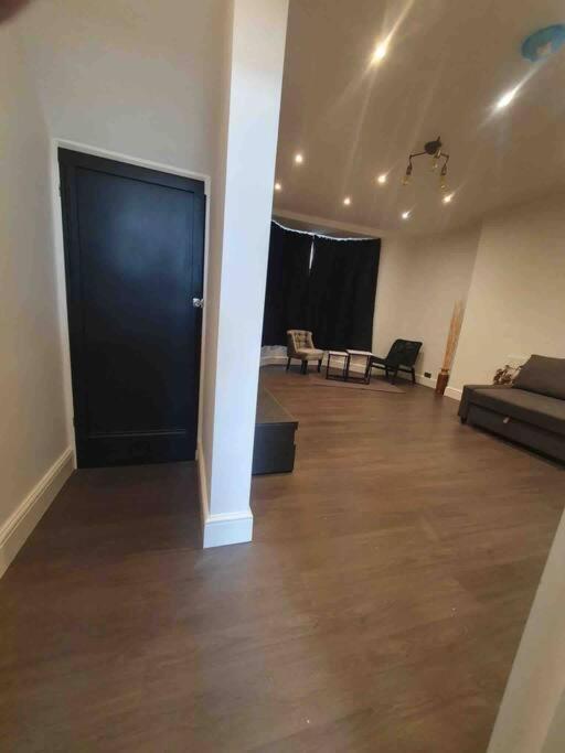 Apartment Welcome To Serenity Central! New Listing Discount! *