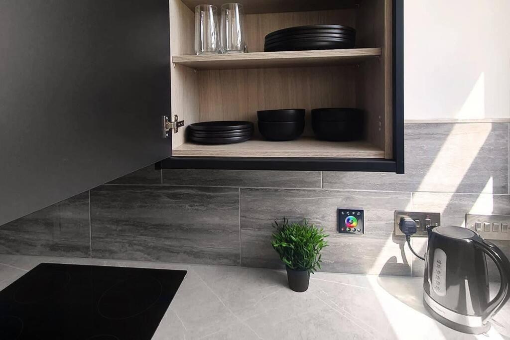 Welcome To Serenity Central! New Listing Discount! Apartment Peterborough