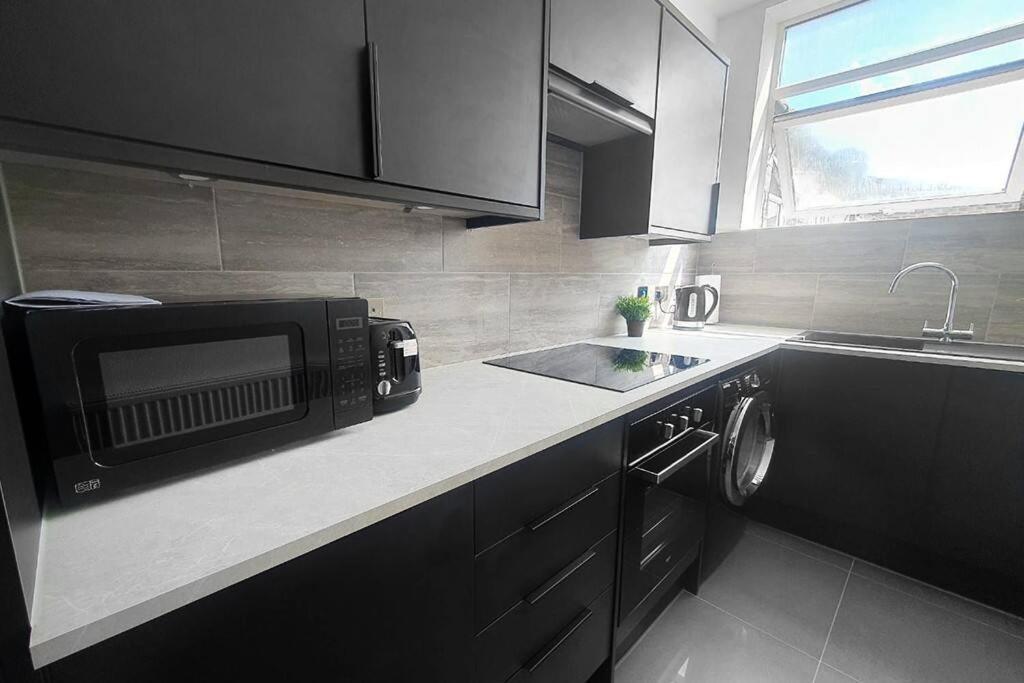 Welcome To Serenity Central! New Listing Discount! * Peterborough