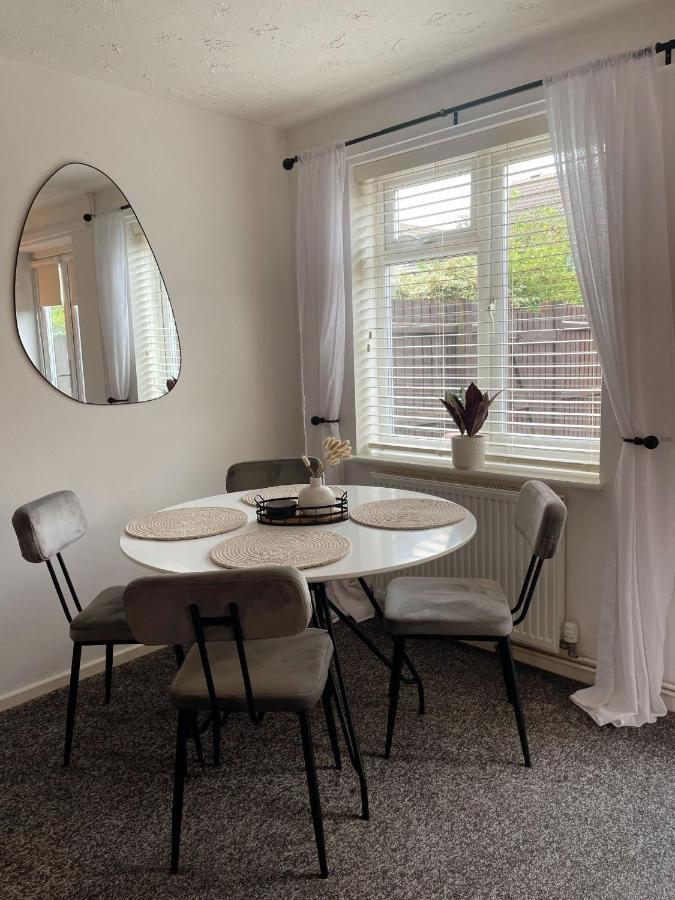 Apartment Cosy & Stylish From Peterborough