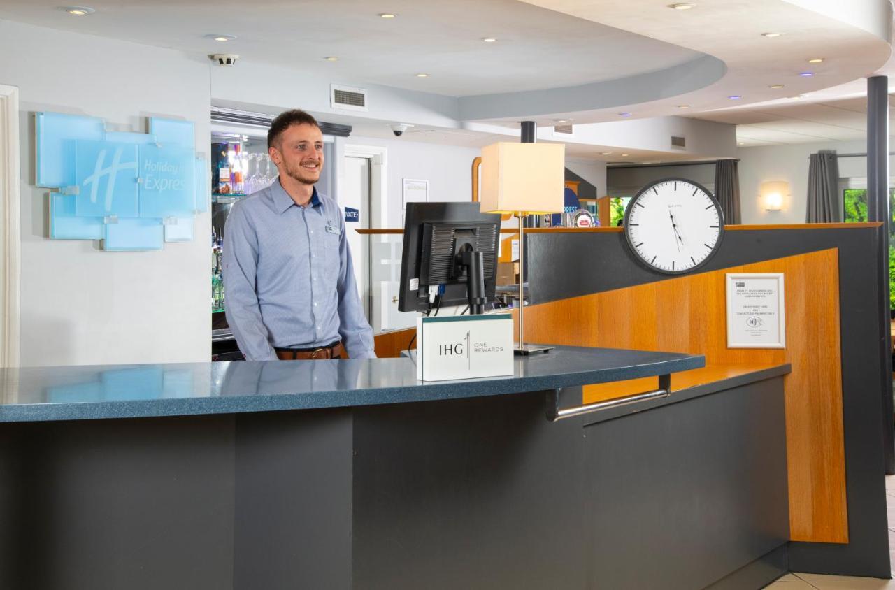 Express By Ihg 3*