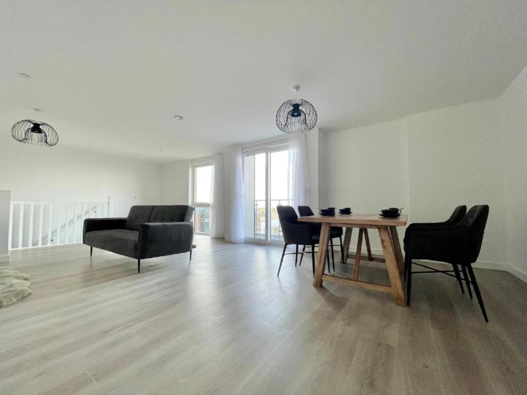 Bayard Plaza Penthouse