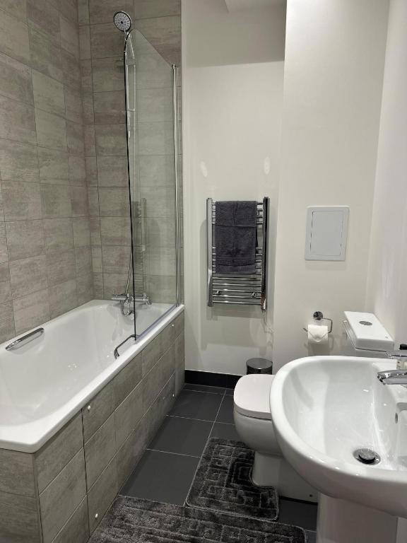 Bayard - 2 Bed Contractors Welcome Peterborough
