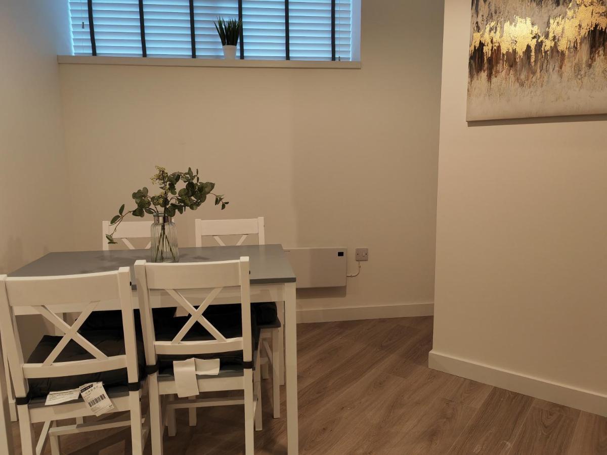 Apartment Bayard Plaza 1 Bedroom Modern Spacious Peterborough