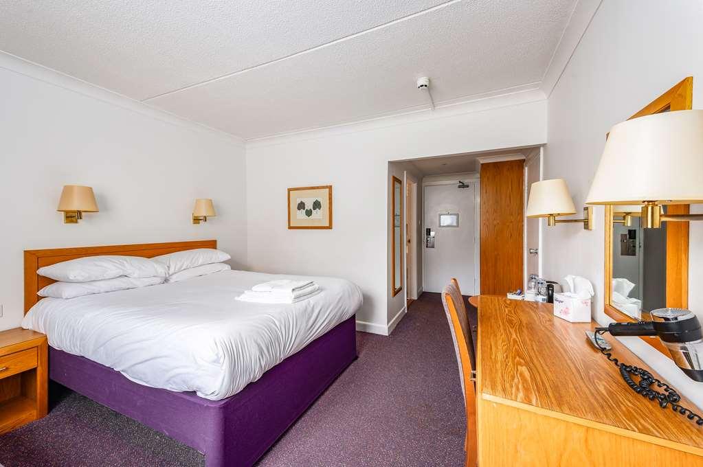 Milestone A1m, Sure Collection Hotel