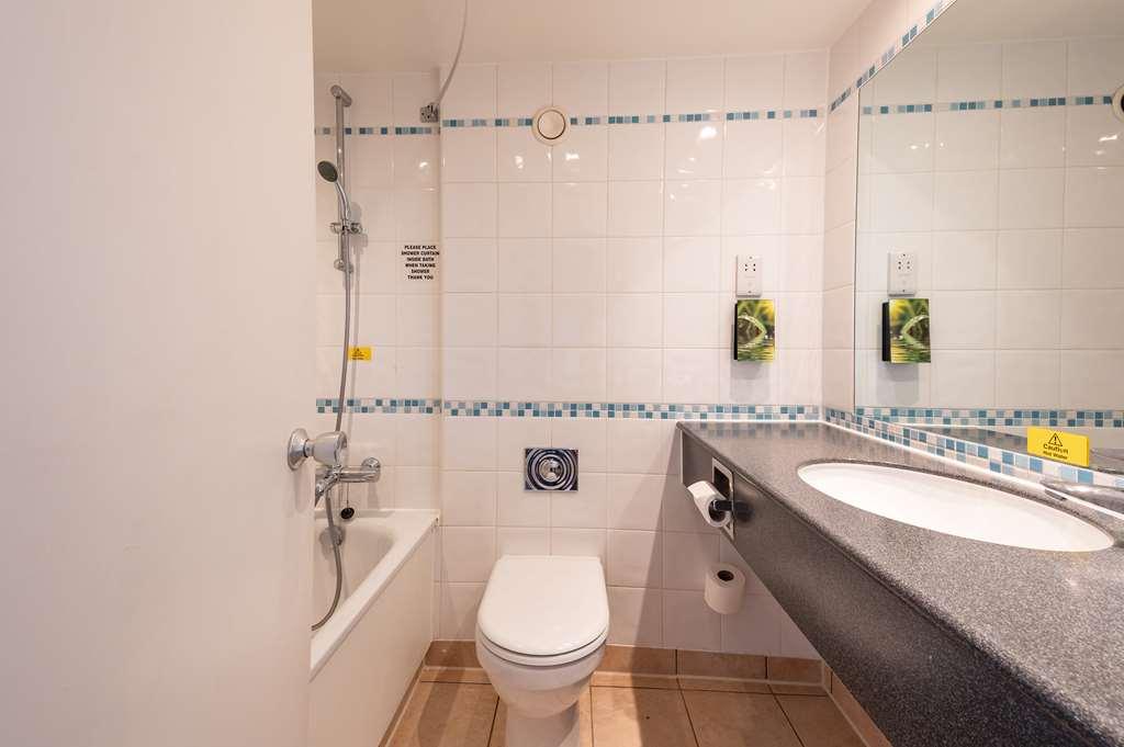 Hotel Milestone A1m, Sure Collection Peterborough
