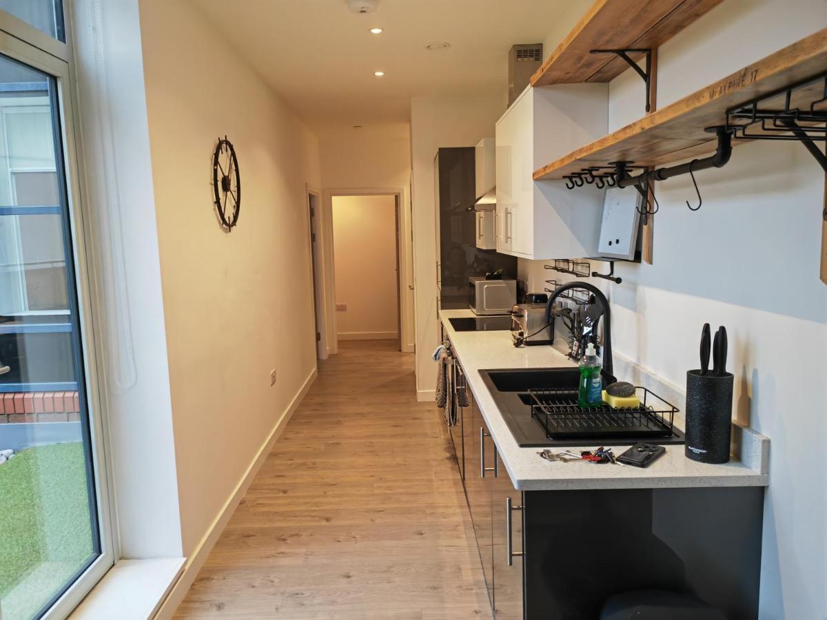 404 Bayard Plaza 2 Bedroom With Outside Terrace Apartment *
