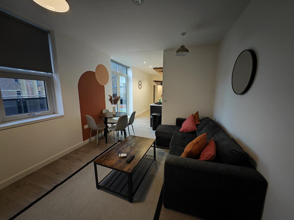 404 Bayard Plaza 2 Bedroom With Outside Terrace