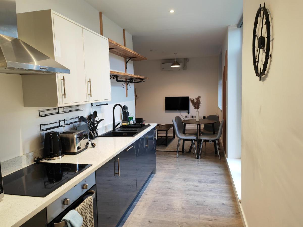 Apartment 404 Bayard Plaza 2 Bedroom With Outside Terrace Peterborough