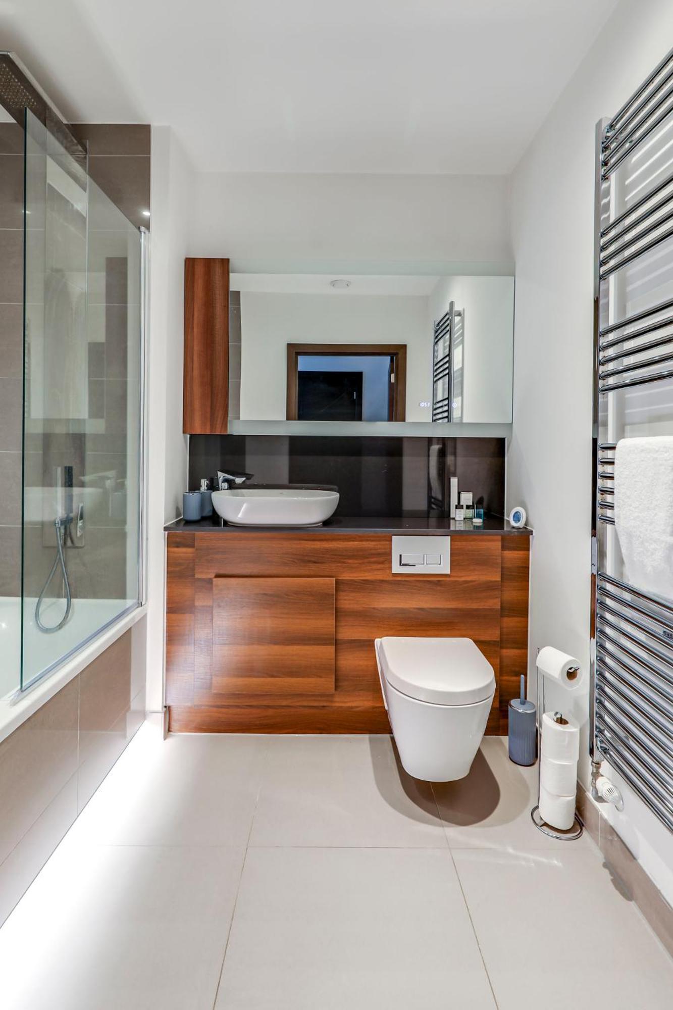Stylish Flat In Apartment *