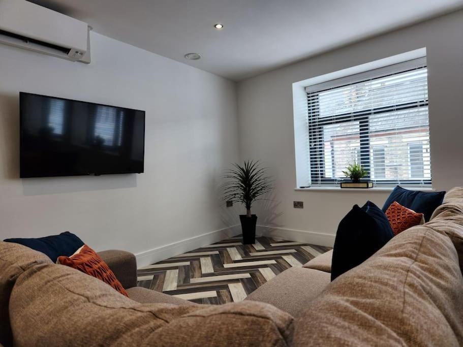 Apartment King Urban Peterborough